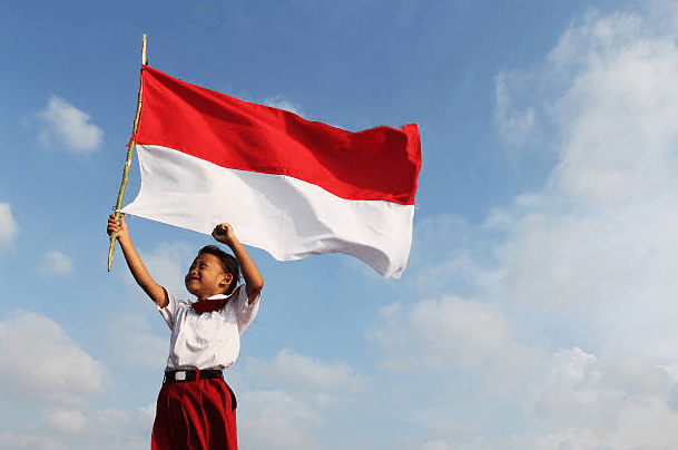 45 Puisi Kemerdekaan, Perjuangan, dan Kepahlawanan Indonesia
